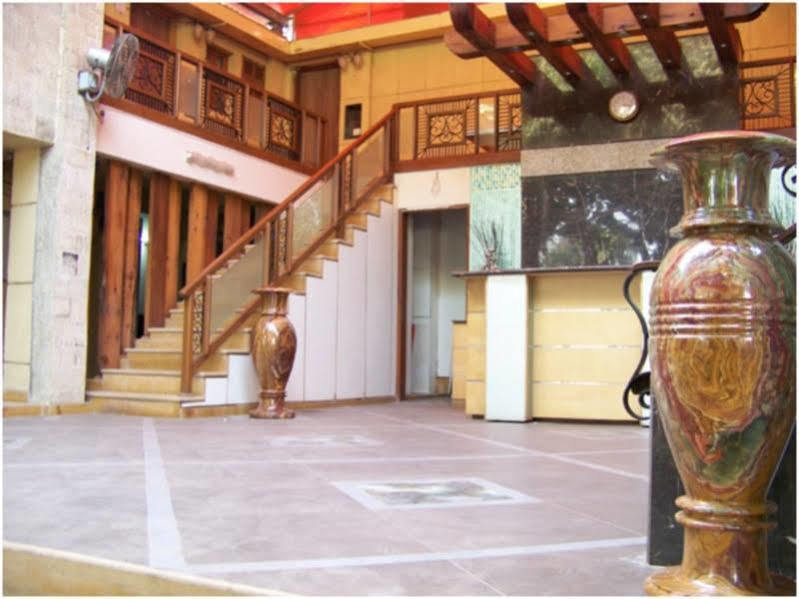 Hotel Beach Garden Mumbai Exterior photo